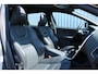 Volvo XC60 2.0 T5 FWD R-Design | Panorama dak| Standkachel| Trekhaak| Lederen Sportstoelen| Electrisch verstelbare voorstoelen| Verwarmbare voorstoelen| Bluetooth