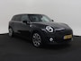 MINI Clubman 1.5 Cooper Yours | Cruise control | Keyless entry | Led koplamen | Achteruitrijcamera | Stoelverwaming | Apple Carplay/Android Auto | Achteruitrijcamera | Apple Carplay/Android Auto|telefoonintegratie premium | Cruise control