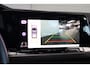 Volkswagen Golf 1.5 eTSI Style | Panorama | Trekhaak | Sfeerverlichting | LED