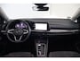 Volkswagen Golf 1.5 eTSI Style | Panorama | Trekhaak | Sfeerverlichting | LED