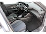 Peugeot 2008 1.2 Hybrid 145 Allure VOORRAAD VOORDEEL | Navigatie | Parkeercamera | Parkeersensoren | LED |