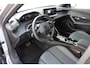 Peugeot 2008 1.2 Hybrid 145 Allure VOORRAAD VOORDEEL | Navigatie | Parkeercamera | Parkeersensoren | LED |