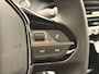 Peugeot e-208 EV Allure Avantage 51 kWh VOORRAAD VOORDEEL | Warmtepomp | Navigatie | Camera | Parkeersensoren | Cruise Control | Apple Carplay | Android Auto