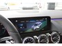 Mercedes-Benz EQA 250 AMG Camera | Trekhaak | Keyless | Widescreen | Sfeerverlichting | 94,2% SOH | Dealer Onderhouden