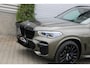 BMW X5 xDrive45e m Sport Manhattan | Trekhaak | Laser | Comfort Access | 22 " Zwart | HeadUp | DealerOnderhouden | BTW | Onderhoudscontract | 93 Procent Accucapaciteit SOH