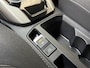 Volkswagen T-Roc 1.5 TSI Style Business Automaat | Climate control | Adaptieve cruise control | Achteruitrijcamera | Getint glas | LED verlichting | Apple CarPlay/Android Auto | Parkeersensoren voor en achter