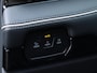 Volkswagen ID.7 Limited Edition Plus 59 kWh accu, 150 kW / 204 PK | 360 camera | HUD | Stoel en stuurverarming | Elektrisch verstelbare voorstoelen + memory | Wegklapbare trekhaak | Voorruitverwarming |
