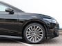 Volkswagen ID.7 Limited Edition Plus 59 kWh accu, 150 kW / 204 PK | 360 camera | HUD | Stoel en stuurverarming | Elektrisch verstelbare voorstoelen + memory | Wegklapbare trekhaak | Voorruitverwarming |