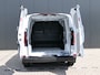 Ford E-Transit Custom 320 L1H1 Trend 71 kWh | 218pk | Camera | CarPlay/Android Auto | Bijrijders Bank | Stoel/Stuur Verwarming | LED | Voorruit Verwarming