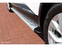 Renault Captur 1.0 TCe 90 Intens, Wit metallic, Zwart dak, Donker glas, Navi, Clima, Stoelverwarming, Trekhaak, Pdc voor + achter + camera