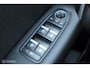 Renault Captur 1.0 TCe 90 Intens, Wit metallic, Zwart dak, Donker glas, Navi, Clima, Stoelverwarming, Trekhaak, Pdc voor + achter + camera