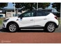 Renault Captur 1.0 TCe 90 Intens, Wit metallic, Zwart dak, Donker glas, Navi, Clima, Stoelverwarming, Trekhaak, Pdc voor + achter + camera
