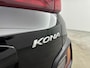 Hyundai Kona 1.0T COMFORT | TREKHAAK | NAVI via APPLE CAR PLAY & ANDROID AUTO | CLIMA | CRUISE | CAMERA | 16'' LM VELGEN | ALL SEASONS |