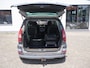 Peugeot 807 3.0 SV LPG G3 Export Garbage Run