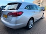 Opel Astra Sports Tourer 1.0 Innovation van 2de Eig met parkeersensoren en navigatie en bluetooth en cruis controle en airco