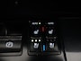 Lexus RX 450h 4WD Luxury Line | Panorama schuif/kantel dak | Head-Up Display | Blind Spot Monitor | Stoel ventilatie | Stoelverwarming | Elektrisch verstelbare stoel + geheugen | Elektrische Achterklep |