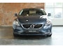 Volvo V40 T2 Nordic | Climate Control | Cruise Control | Dealeronderhouden | 1ste Eigenaar | Navigatie | Parkeersensoren achter | High Performance Audio | LED Dag Verlichting
