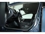 Volvo V40 T2 Nordic | Climate Control | Cruise Control | Dealeronderhouden | 1ste Eigenaar | Navigatie | Parkeersensoren achter | High Performance Audio | LED Dag Verlichting