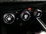 Renault Clio 1.3 TCe Intens - Trekhaak - Allseasons - Camera - Sensor V+A