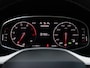 SEAT Ateca 1.5 TSI Xperience Business Intense | Wegklapbare trekhaak | Stoelverwarming voor | Achteruitrijcamera | Voorruitverwarming | Apple carplay / Android auto |