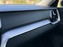 Volvo V60 2.0 B3 R-Design Automaat / Camera / Apple CarPlay-Android Auto / 19" Velgen / Stuur-/Stoelverwarming / Leder / PDC / LED
