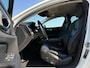 Volvo V60 2.0 B3 R-Design Automaat / Camera / Apple CarPlay-Android Auto / 19" Velgen / Stuur-/Stoelverwarming / Leder / PDC / LED