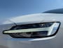 Volvo V60 2.0 B3 R-Design Automaat / Camera / Apple CarPlay-Android Auto / 19" Velgen / Stuur-/Stoelverwarming / Leder / PDC / LED