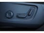 Volvo XC40 B4 Plus Dark | Elektrisch Verstelbare Voorstoelen | Stoel & Stuurverwarming | Adaptieve Cruise Control met Pilot Assist | Dodehoekwaarschuwing | Trekhaak |