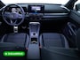 Volkswagen T-Roc 1.5 TSI R-Line Edition | Panoramadak | Elec. Trekhaak | Elec. klep | 20" LMV | IQ Light | Stoel & Stuur verw. Adap. Cruise, Black Style, Apple Carplay, Android auto, Achteruitrijcamera, Comfort stoelen, Rijklaarprijs