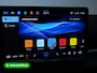 Volkswagen T-Roc 1.5 TSI R-Line Edition | Panoramadak | Elec. Trekhaak | Elec. klep | 20" LMV | IQ Light | Stoel & Stuur verw. Adap. Cruise, Black Style, Apple Carplay, Android auto, Achteruitrijcamera, Comfort stoelen, Rijklaarprijs