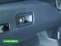 Volkswagen T-Roc 1.5 TSI R-Line Edition | Panoramadak | Elec. Trekhaak | Elec. klep | 20" LMV | IQ Light | Stoel & Stuur verw. Adap. Cruise, Black Style, Apple Carplay, Android auto, Achteruitrijcamera, Comfort stoelen, Rijklaarprijs