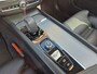 Volvo XC60 T6 350PK AWD Ultra Bright | Trekhaak | Luchtvering | 360 | Schuifdak |
