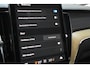 Volvo XC60 T6 350PK AWD Ultra Dark [Facelift]| Luchtvering | 360 | Trekhaak | Massagestoelen |