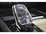Volvo XC60 T6 350PK AWD Ultra Dark [Facelift]| Luchtvering | 360 | Trekhaak | Massagestoelen |