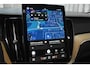 Volvo XC60 T6 350PK AWD Ultra Dark [Facelift]| Luchtvering | 360 | Trekhaak | Massagestoelen |