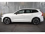 Volvo XC60 T6 350PK AWD Ultra Dark [Facelift]| Luchtvering | 360 | Trekhaak | Massagestoelen |