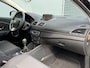 Renault Megane Coupé BWJ 2010 | 2.0TCE 180 PK Dynamique | TREKHAAK | XENON | NAVI | CLIMA | PDC 2X | PRIVACY GLASS | 17'' LMV |