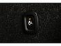 Volvo XC40 B4 Plus Dark | Trekhaak | Achteropkomend verkeer waarschuwing | Achteruitrijcamera | Apple Carplay & Android Auto | Bluetooth telefoonvoorbereiding | Buitenspiegels elektrisch verstel- en verwarmbaar | Cruise control adaptief met Stop&Go en stuurhulp | Electronic climate controle