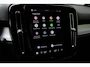 Volvo XC40 B4 Plus Dark | Trekhaak | Achteropkomend verkeer waarschuwing | Achteruitrijcamera | Apple Carplay & Android Auto | Bluetooth telefoonvoorbereiding | Buitenspiegels elektrisch verstel- en verwarmbaar | Cruise control adaptief met Stop&Go en stuurhulp | Electronic climate controle