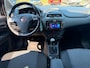 Fiat Punto Evo 0.9 TwinAir Pop 5drs van 2de Eig met navigatie en bluetooth telefoon / media en airco en cruise controle
