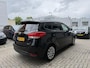 Kia Carens 1.6 Benzine | 7 zit | Lage km's | Kia historiek