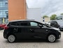 Kia Carens 1.6 Benzine | 7 zit | Lage km's | Kia historiek