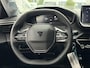 Peugeot 208 1.2 Hybrid 110 e-DCS6 Allure Automaat | VOORRAAD VOORDEEL | Navigatie | Parkeercamera | Parkeersensoren | Direct leverbaar |