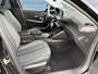 Peugeot 208 1.2 Hybrid 110 e-DCS6 Allure Automaat | VOORRAAD VOORDEEL | Navigatie | Parkeercamera | Parkeersensoren | Direct leverbaar |