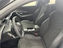 Peugeot e-2008 EV 54kWh 156pk GT Advantage VOORRAAD VOORDEEL | Warmtepomp | Driverassist plus pack | Navigatie |