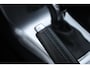Volvo V40 Cross Country T3 Automaat Edition+ | Afneembare trekhaak | Stoelverwarming | Navigatie | Volvo on Call | Climate control | Parkeersensoren achter | High performance audio | Dealeronderhouden