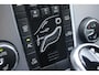 Volvo V40 Cross Country T3 Automaat Edition+ | Afneembare trekhaak | Stoelverwarming | Navigatie | Volvo on Call | Climate control | Parkeersensoren achter | High performance audio | Dealeronderhouden