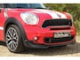 MINI Countryman 1.6 Cooper S 184 pk John Cooper Works Pakket Mini Countryman 1.6 Cooper S 184 pk John Cooper Works Pakket 19"-lmv Panoramadak, Navi, bleutooth