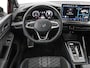 Volkswagen Golf 1.5 eTSI 150pk DSG R-Line Edition · Panoramadak · Apple/Android Car Play · Camera + Parkeersensoren · Garantie t/m 28-07-2030 of 100000km.