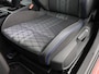 Volkswagen Golf 1.5 eTSI 150pk DSG R-Line Edition · Panoramadak · Apple/Android Car Play · Camera + Parkeersensoren · Garantie t/m 28-07-2030 of 100000km.